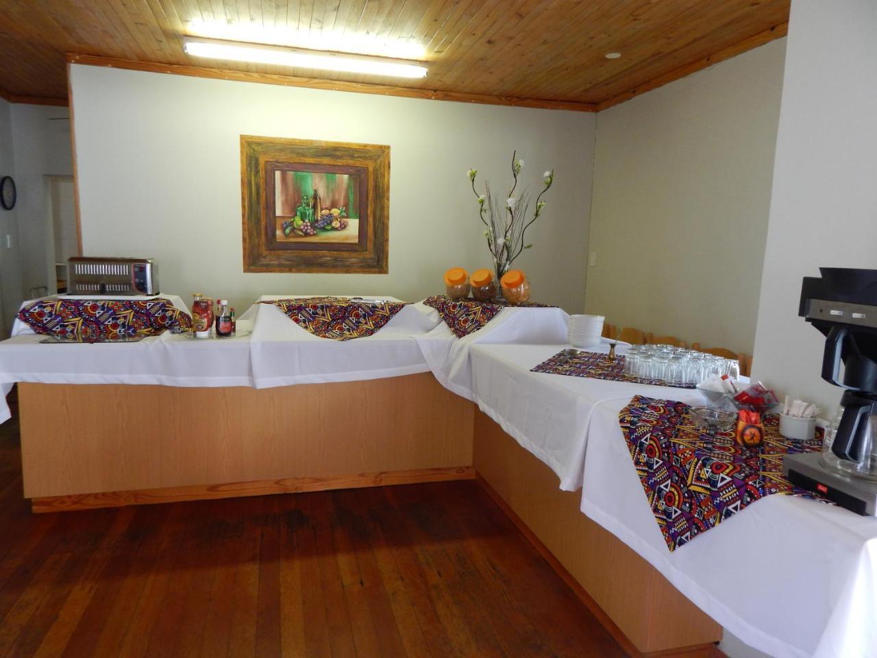 Rocky Shore Guesthouse Свакопмунд Экстерьер фото