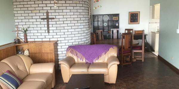 Rocky Shore Guesthouse Свакопмунд Экстерьер фото