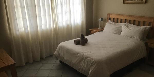 Rocky Shore Guesthouse Свакопмунд Экстерьер фото