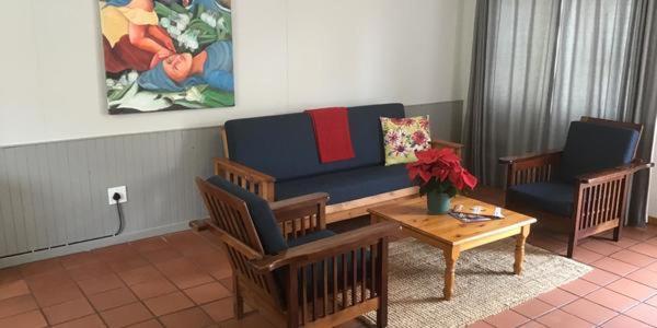 Rocky Shore Guesthouse Свакопмунд Экстерьер фото